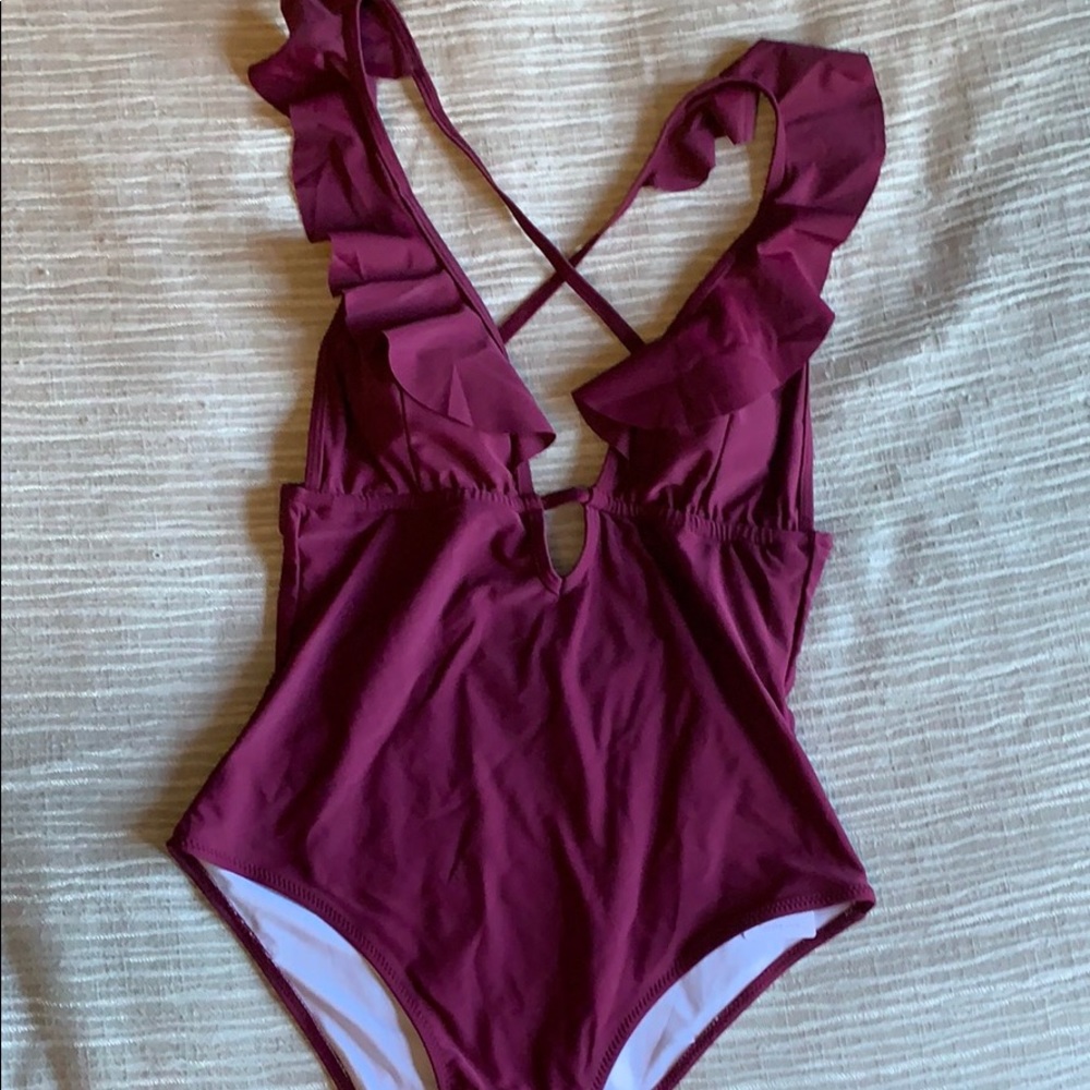 Large Cupshe Heart Falbala One-piece Swimsuit